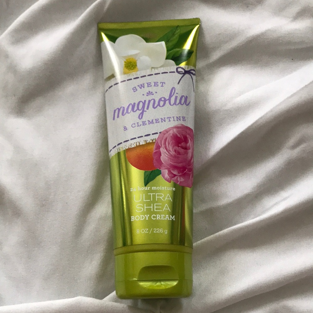 Sweet Magnolia & Clementine ultra shea body cream